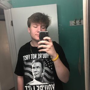 Meet your Posher, Hunter